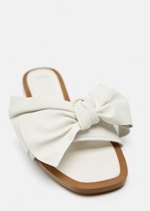 Zara flat leather sandals With Bow Size 2 (eu 35)
