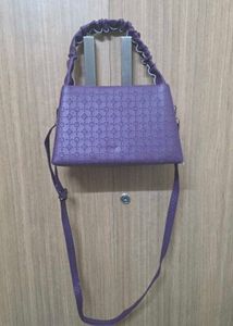 Structured Purple Handbag with Dual Straps