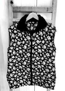 Floral Print woolen Vest size-36