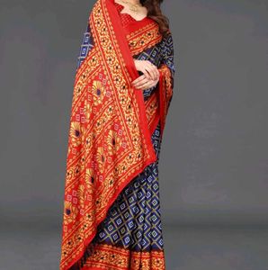 Elegant Red &amp; Blue Printed Saree