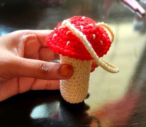 Crochet Mushroom lipstick holder