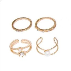 Gold Plated Ring Set 💍♥️