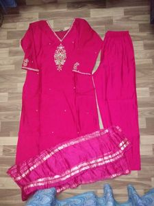 Elegant Pink Kurta Set