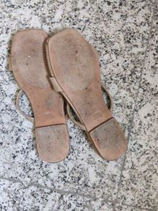 women&#39;s flats