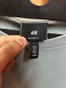 H&amp;M Relaxed Fit Unisex Sweatshirt