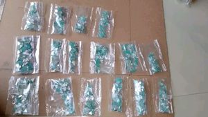 12 Shape Mirror Kit 1800 Pieces With Glue