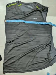 Zudio,Max Brand 3 Men&#39;s Sleeveless Athletic Shirt