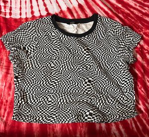 Max Black & White Graphic Tee
