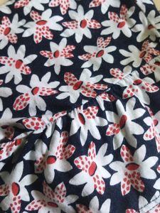 FLORAL PRINTED CROP TOP!!!!!