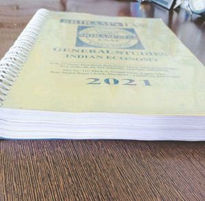 UPSC book Sriram&#39;s IAS Indian Economy 2021
