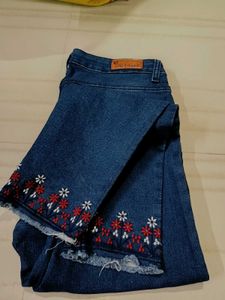 Floral Embroidered Jeans