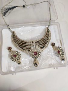 Kundan Necklace Set