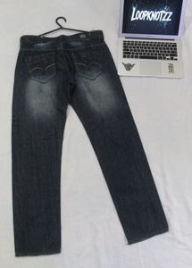 Rock &amp; Republic Stylish Denim Jeans