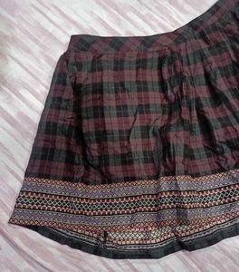 Arrow Skirt