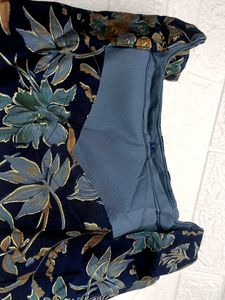 Beautiful Long Top In Navy Blue Colour