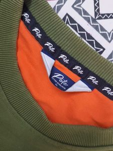 Peter England sweatshirt with pockets