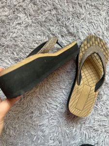 Used Flip Flops