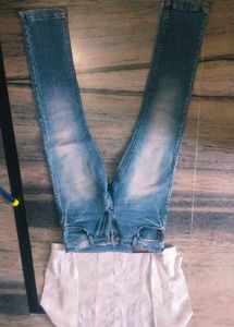 Stylish Blue Jeans With Check Shirt.
