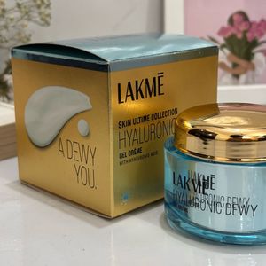 Lakme Hyaluronic Dewy Gel Creme