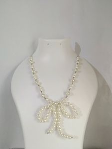 chunky choker/necklace🤍🎀