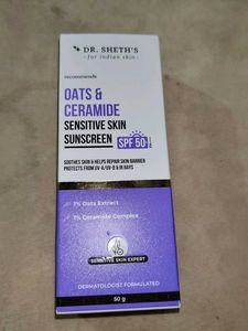 Oats And Ceramide Sensitive Skin ☀️🌞 Sunscreen 🧴