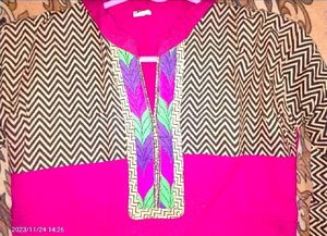 🎉OFFER ‼️Pink check Straight kurti ‼️