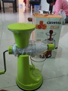 Crystal Fruit & Vegetable Juicer