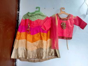 Kids Pink Embellished Lehanga Choli Set With Duppt