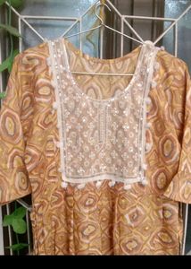 Women Kurtie