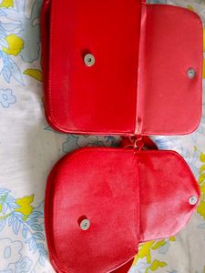 Red Flower Accent Shoulder Bags - Set of Two