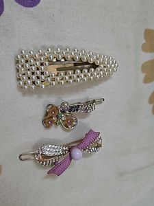 3 Hair Clips ❤️