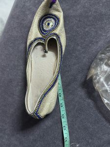 Men Mojadi In Very Good Condition Handwork