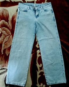 Light Wash Wide Leg Jeans