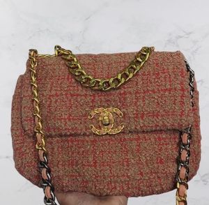 OG Channel Wallet on chain chanel 19 tweed crossbo