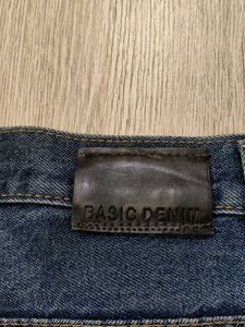Ma2030 Basic denim jeans waist 34 inches