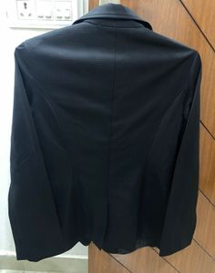 Stylish Black Blazer