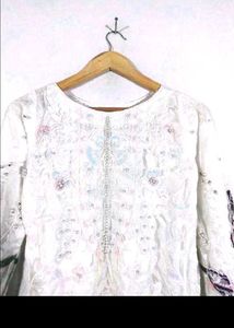 Pakistani White Embroidered Kurta Set