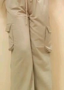 Cargo Pants For Both Men And Women
