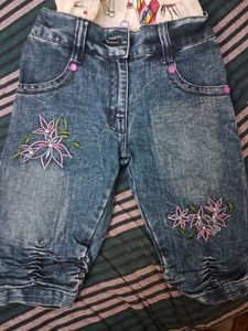 Set Of 2 Tops And Jeans For Kids
