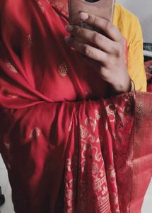 Red Baroque Print Saree