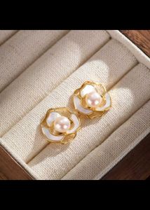 Elegant Flower Earrings