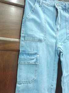 Flap Denim Cargo Blue Jeans For Women