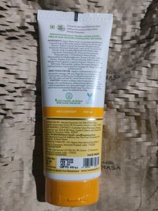 mamaearth ubtan face wash 100ml