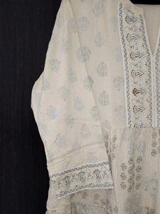 Women Frock Style Kurta In Size XL