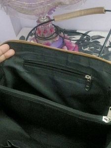 Elegant Sling Bag.