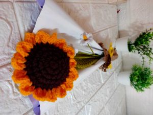 Crochet Sunflower Bouquet