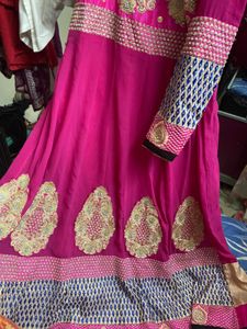 Elegant Pink Embroidered Kurta Set