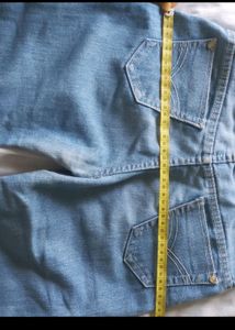3/4th Capri Jeans