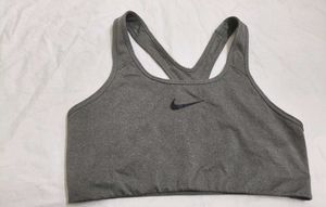 Nike Pro Sports Bra