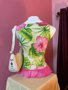 🌺hawaii inspired y2k wrap top with ruffles 🌺
